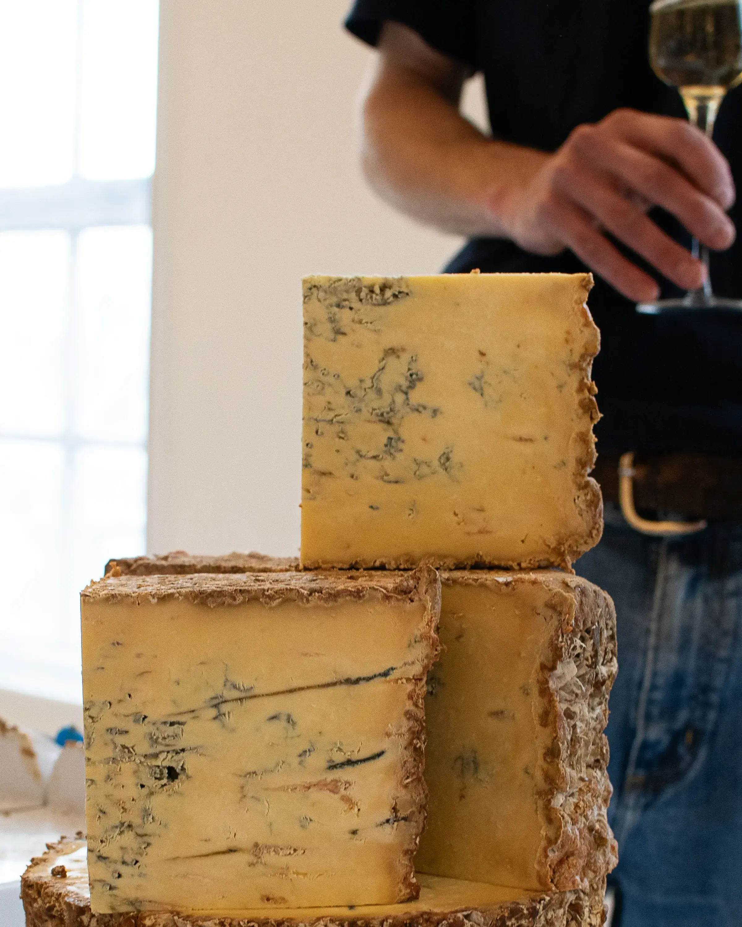 Stilton in display fotografiat de Cheese Orbit